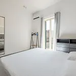 Almare Mondello Apartmán